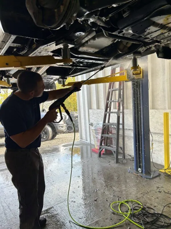 Undercoating 600x800 1920w